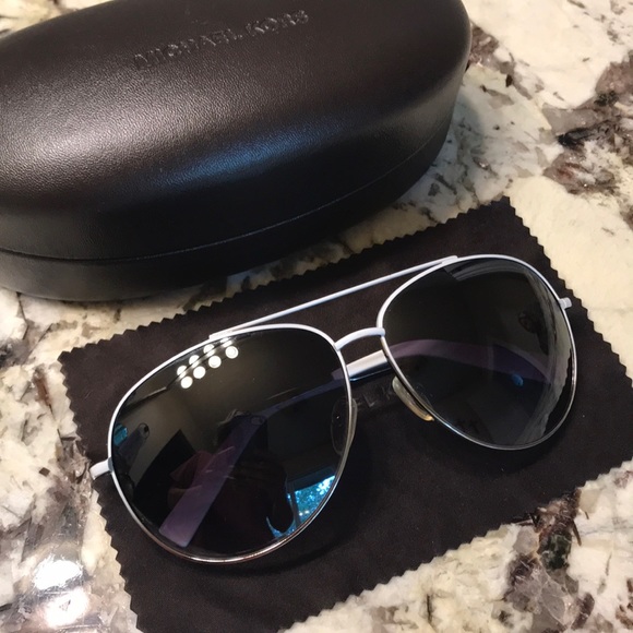Michael Kors Accessories - Michael Kors Aviator